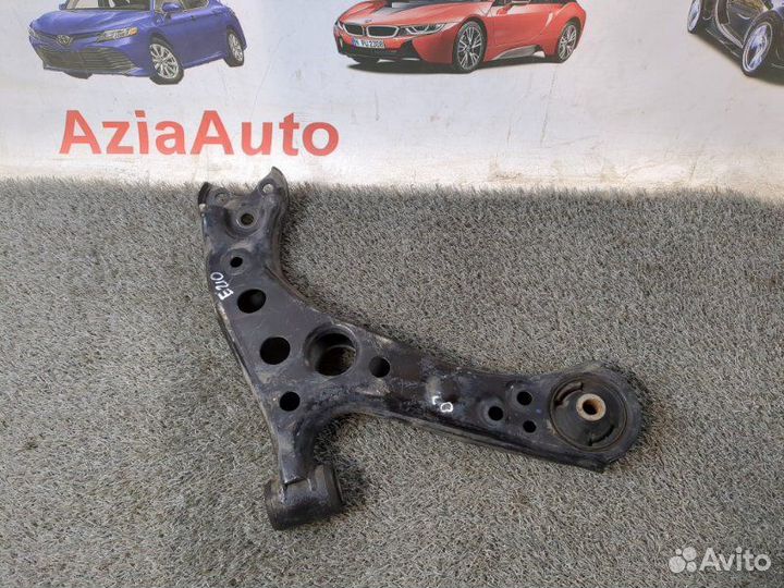 Рычаг подвески передний левый Toyota Corolla E210