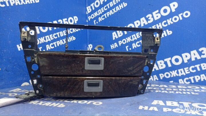 Ящик передней консоли Bmw E65 седан N62B44 2004