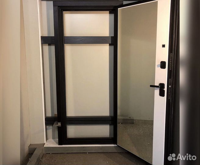 Дверь входная