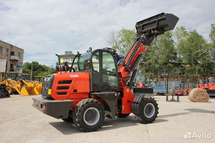Телескопический погрузчик Redstar TL2500, 2023