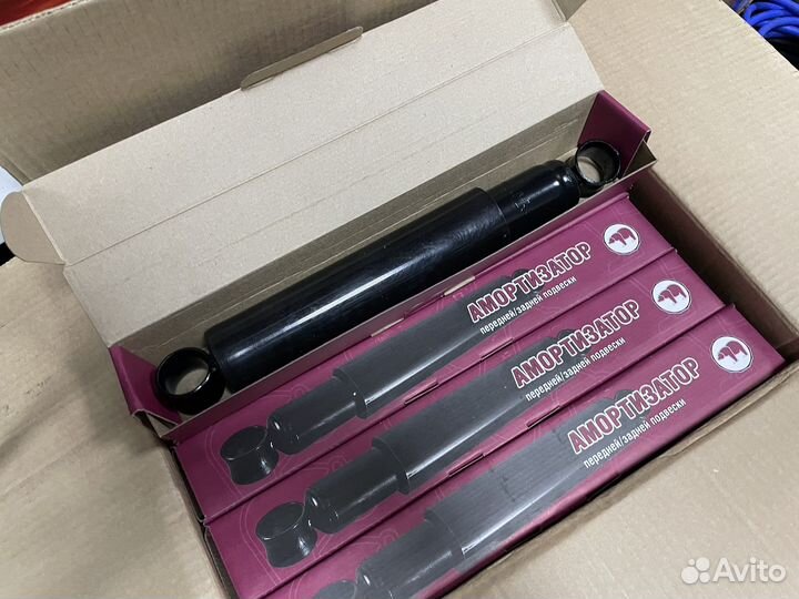 Новый амортизатор масляный на Газель 3302