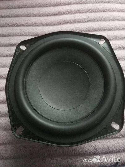 Динамик для сабвуфера