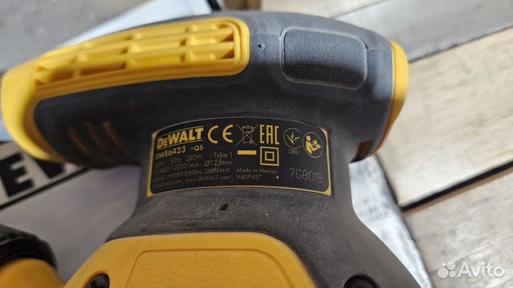 Шлифовальная машина Dewalt DWE6423