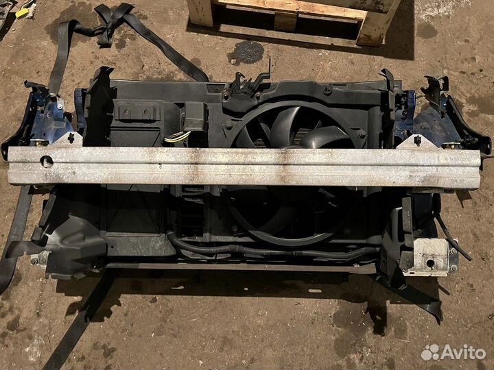 Кассета радиаторов вентилятор Пежо 308 1.6