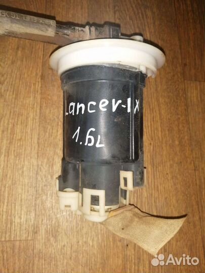 Топливный насос бензонасос Mitsubishi Lanser 9, 1