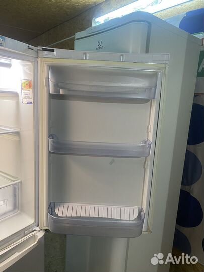 Холодильник indesit no frost