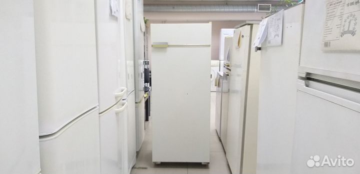 Холодильник Бирюса