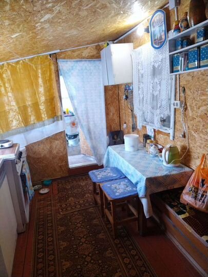 Дом 20 м² на участке 6 сот.