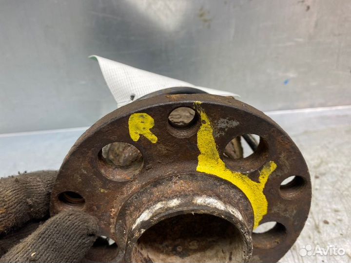 Ступица задняя Volkswagen Passat B5 1996-2000