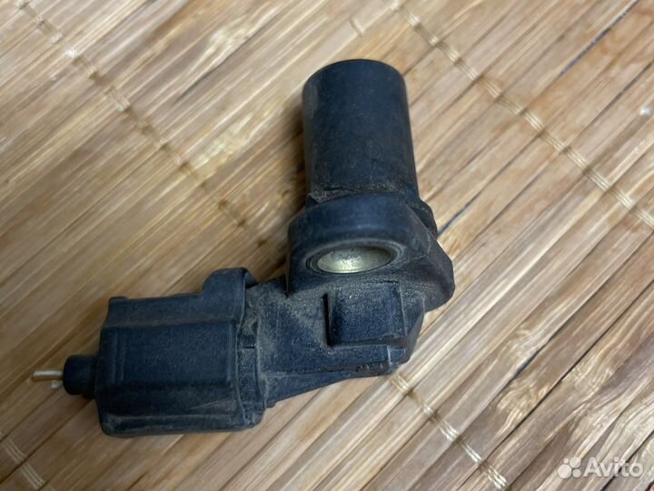 Датчик распредвала Ford Focus 2