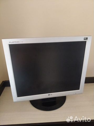Монитор LG 17