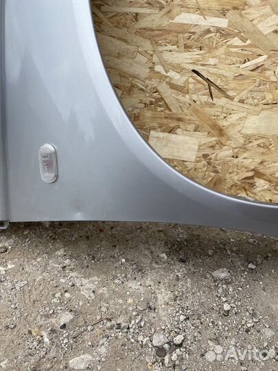 Nissan Micra K12 крыло переднее правое оригинал