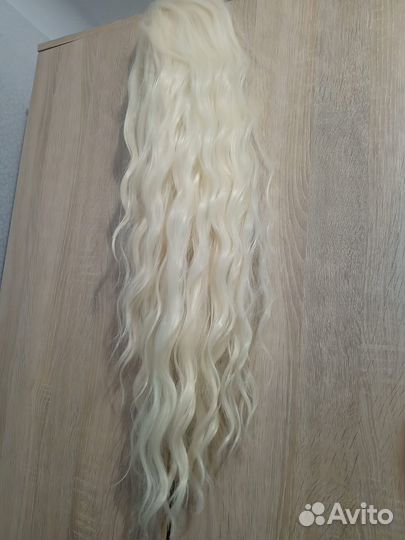Парик блонд длинный