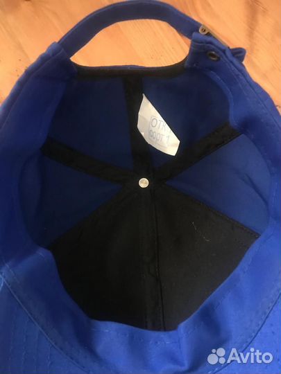 Бейсболка новая