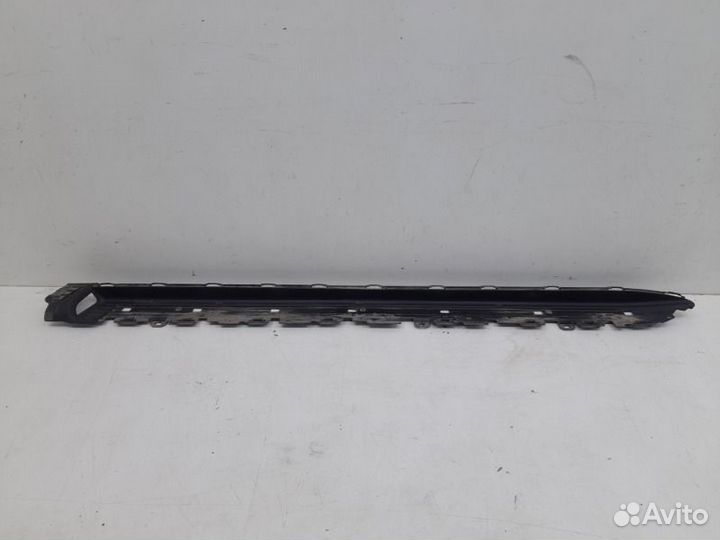 Накладка порога внутренняя правая Toyota Land