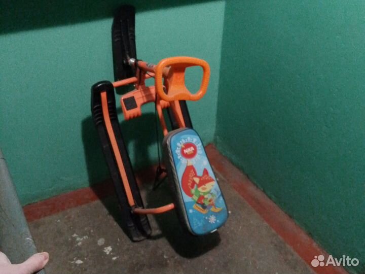 Детский снегокат