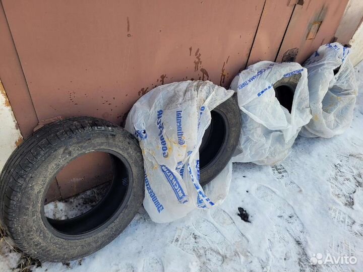 Bridgestone Alenza 001 215/65 R16 98H