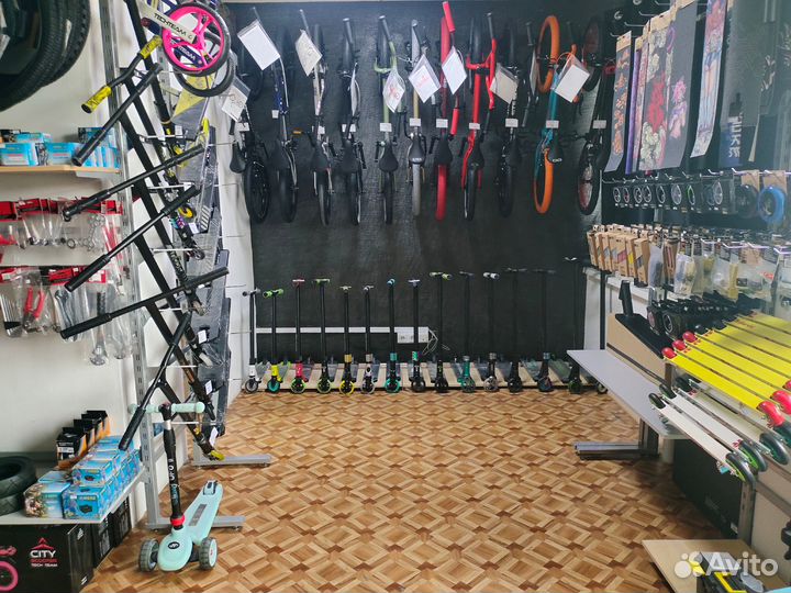 Трюковой самокат Duker 1.0 Evolution