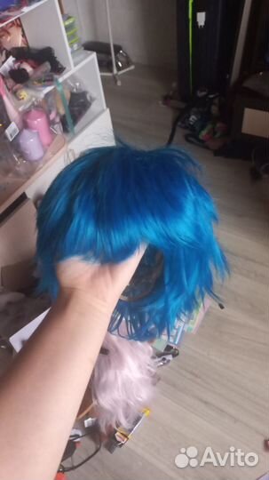 Парик синий короткий