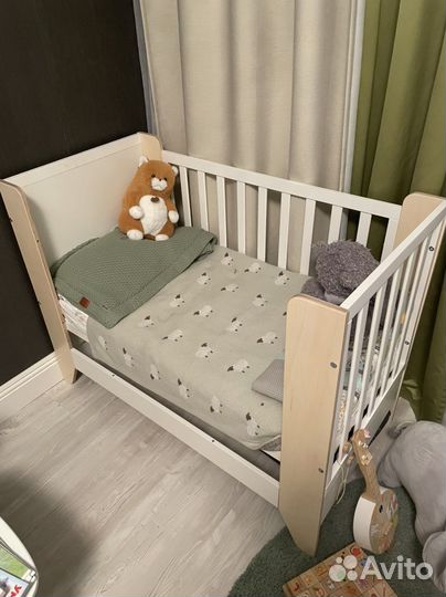 Детская кроватка от 0 до 3 х лет