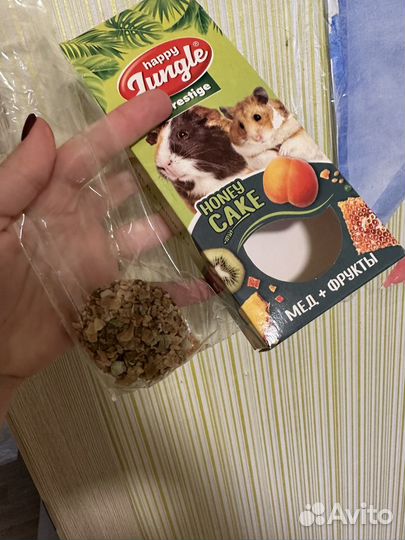 Лакомства и корм для крысок