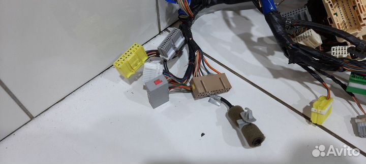 Электропроводка под торпедо (Hyundai ix55)