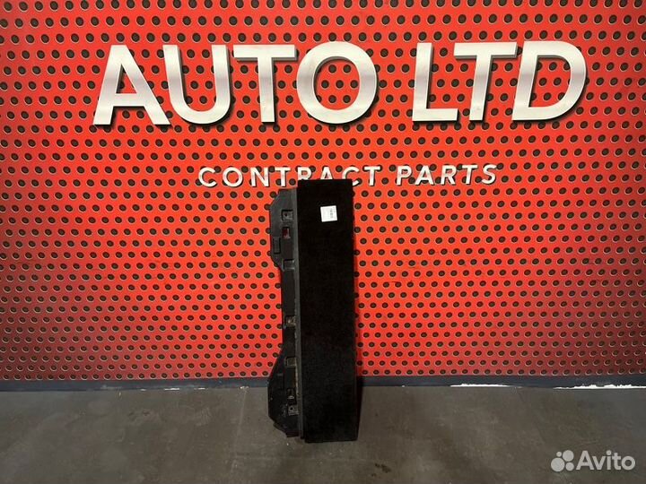 Обшивка багажника Land Rover Range Rover Vogue