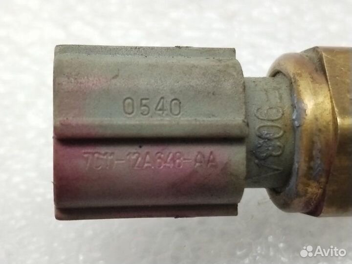 Датчик температуры охлаждающей жидкости Ford