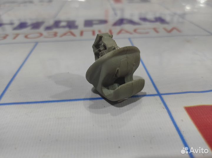 Крючок солнцезащитного козырька Renault Logan 2 96