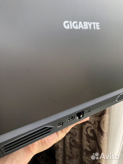 Игровой Ноутбук Gigabyte R5 5600H RTX3060