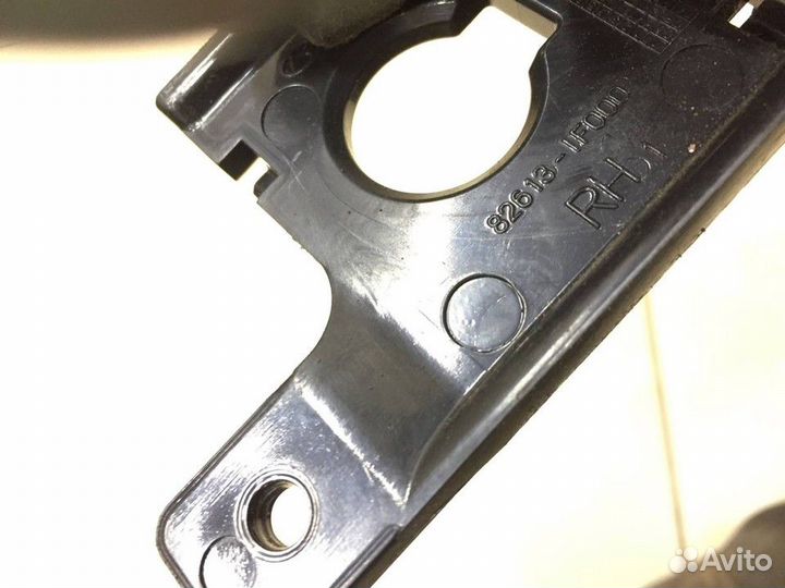 Ручка двери внутренняя правая Kia Sportage