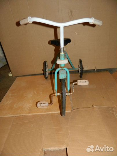 Велосипед детский трёхколёсный 1975 СССР ретро