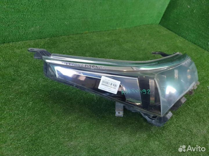 Фара правая Toyota Corolla