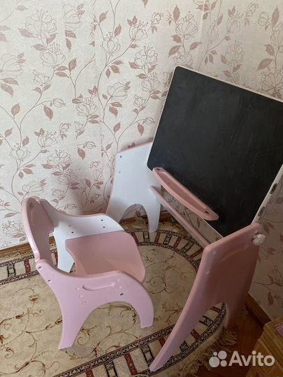 Стол мольберт детский