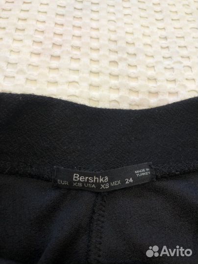 Bershka юбка,xs