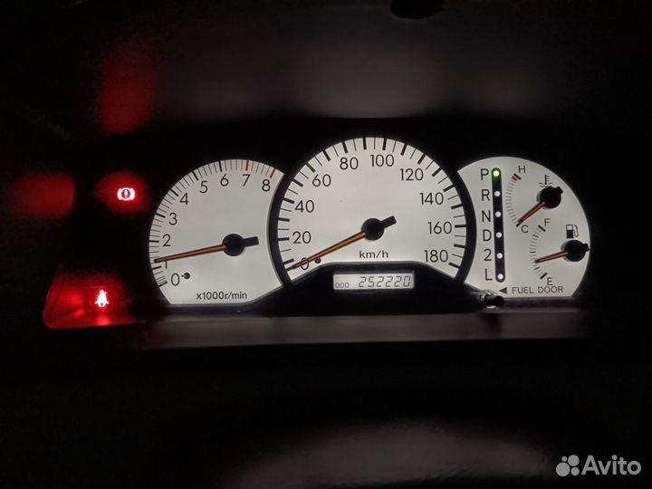 Toyota Corolla Runx 1.5 AT, 2001, 252 220 км