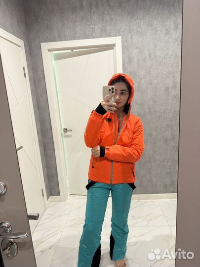 Горнолыжный костюм