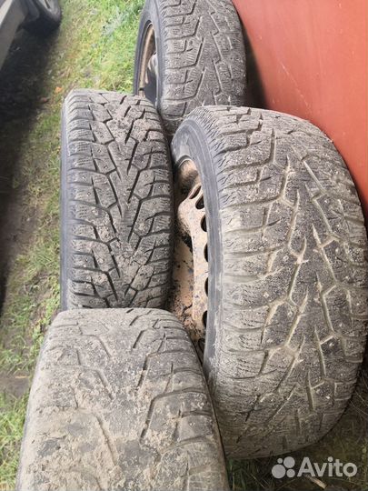 Yokohama IceGuard Stud IG65 205/55 R16