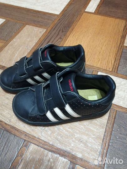 Кроссовки adidas оригинал детские