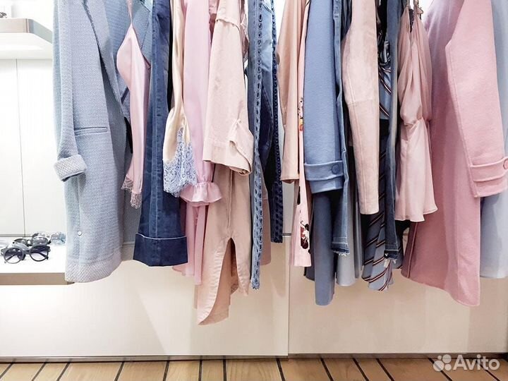 Отдам вещи на девушку 42 44 46