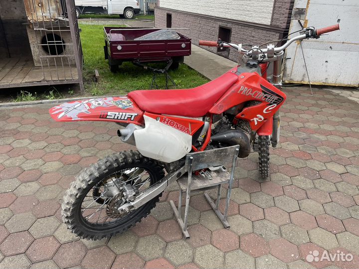 Продам мотоцикл Honda CR125