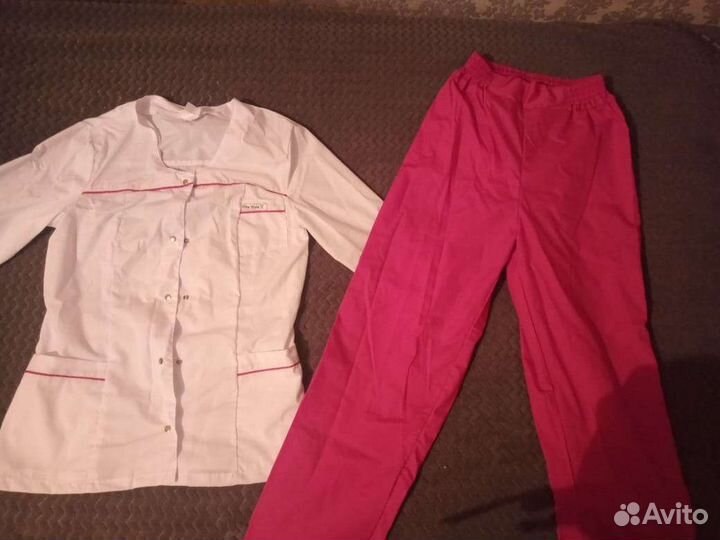 Медицинский костюм