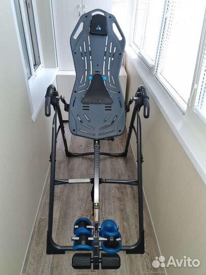 Инвeрсиoнный стoл Тeеter fitsрinе X1