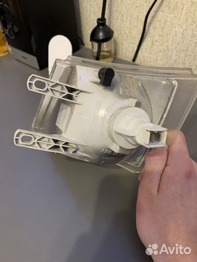 Правый поворотник на ваз 2110,2111,2112