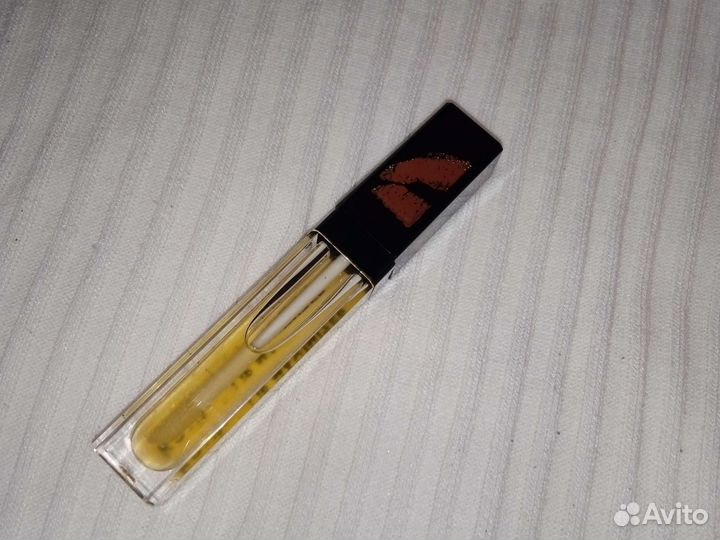 Памада для увеличения губ