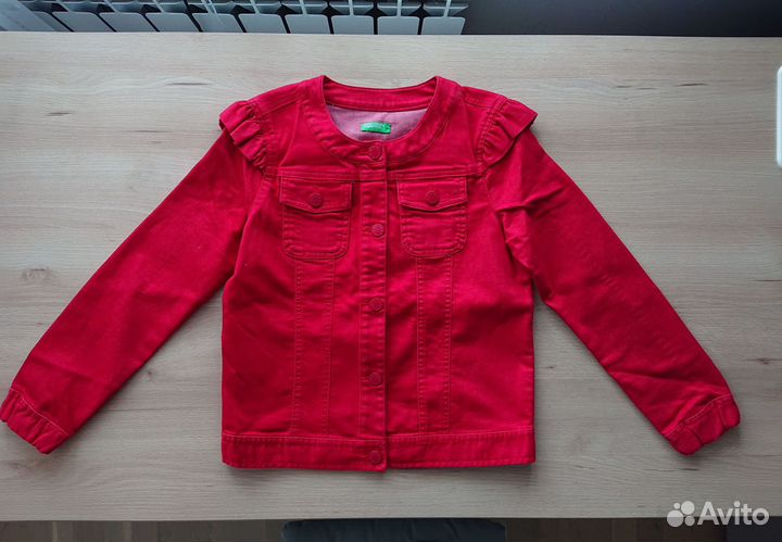 Джинсовка Benetton девочке 8-9 лет
