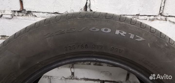 Pirelli Cinturato P7 225/60 R17