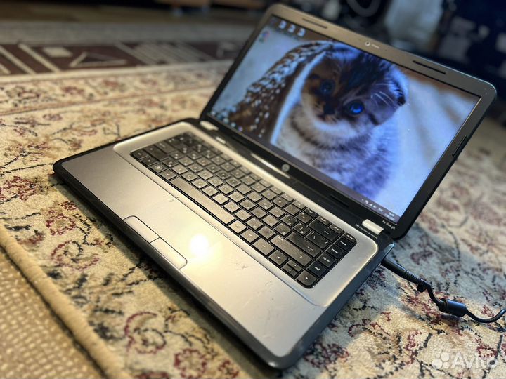 Ноутбук Отличный HP core i3/1тр/4гб/7400m