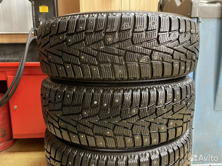 Roadstone Winguard WinSpike 195/65 R15 95T