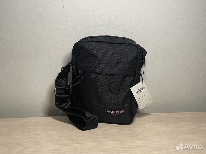 Сумка через плечо eastpak / В наличии